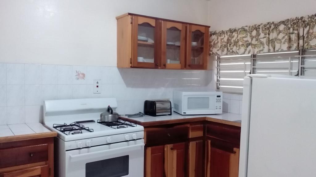 The Gardens Villa Kingston Luaran gambar