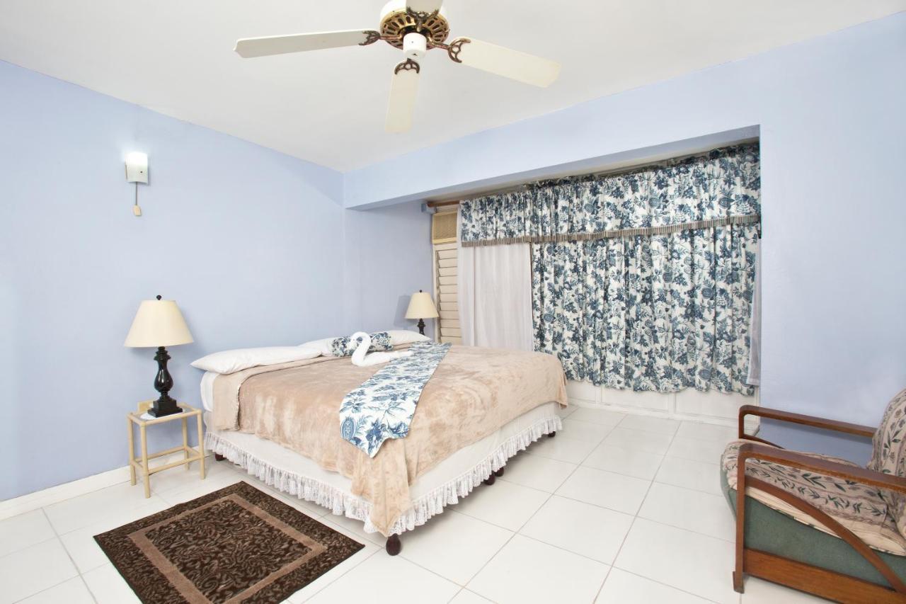 The Gardens Villa Kingston Luaran gambar